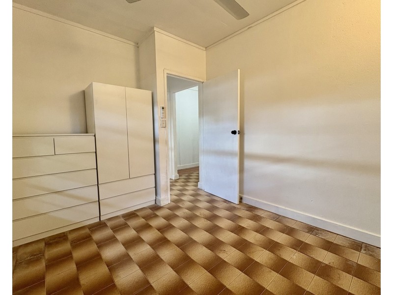 12 Caledonian Street, Anula NT 0812