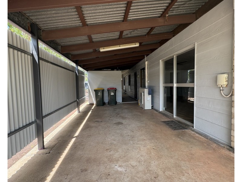 12 Caledonian Street, Anula NT 0812