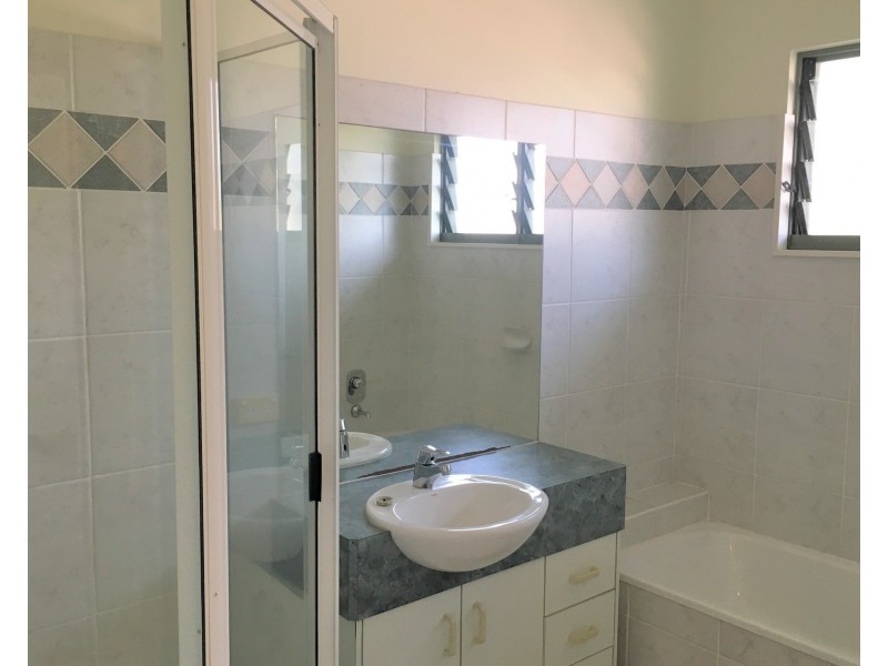 4/4 Gardens Hill Crescent, The Gardens NT 0820