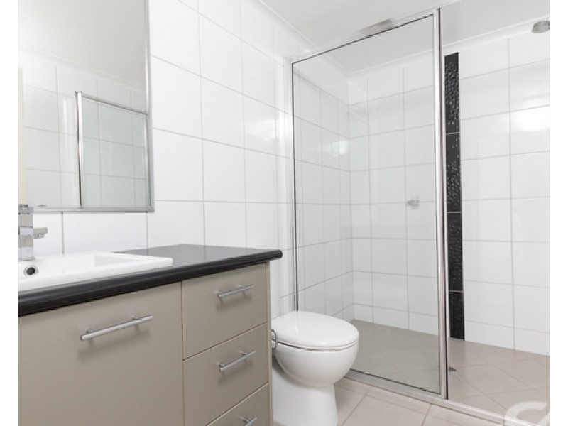 14E/174 Forrest Parade, Rosebery NT 0832