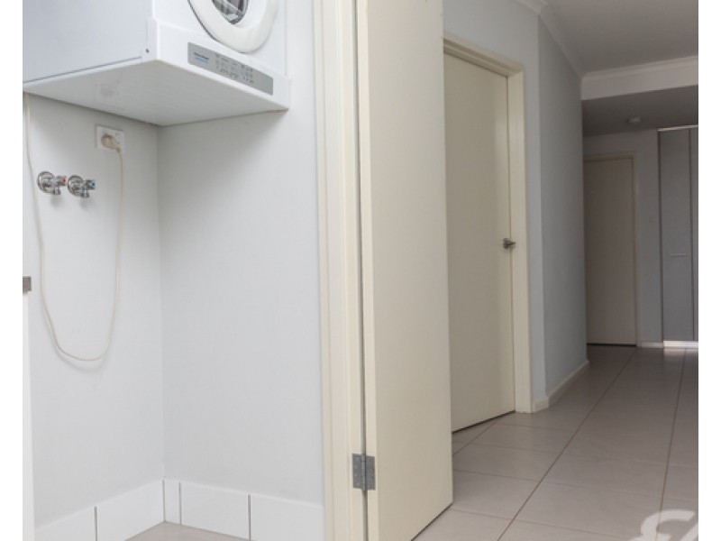 14E/174 Forrest Parade, Rosebery NT 0832