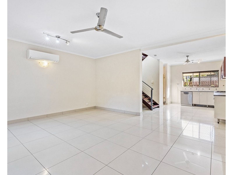 2/132 Dick Ward Drive, Coconut Grove NT 0810