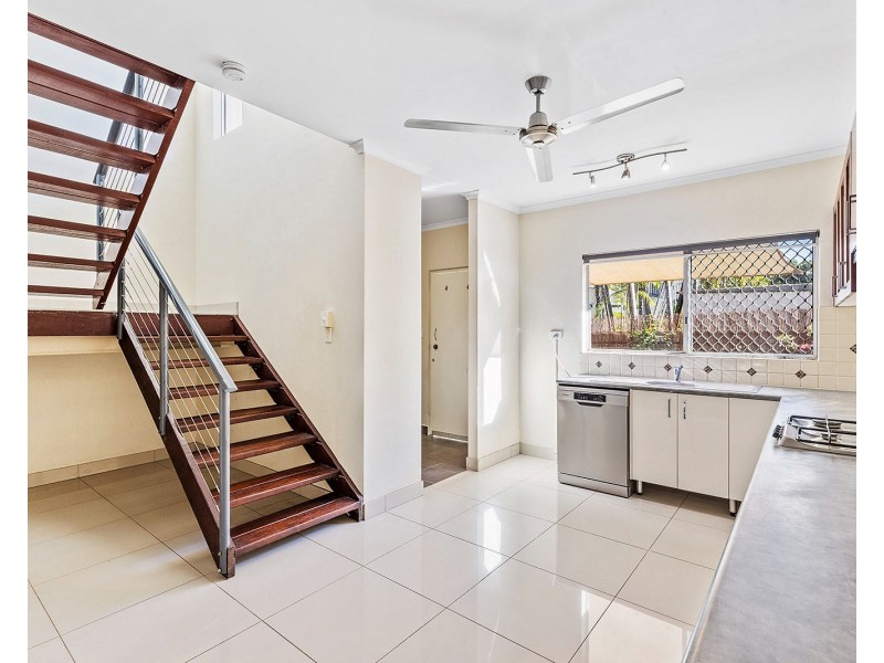 2/132 Dick Ward Drive, Coconut Grove NT 0810
