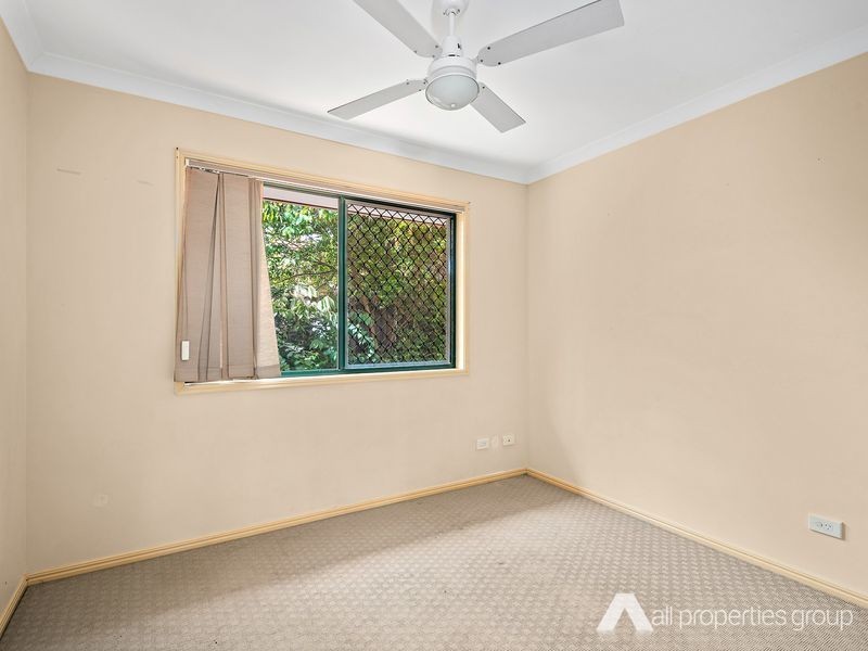 8 Brooke Street, Crestmead QLD 4132