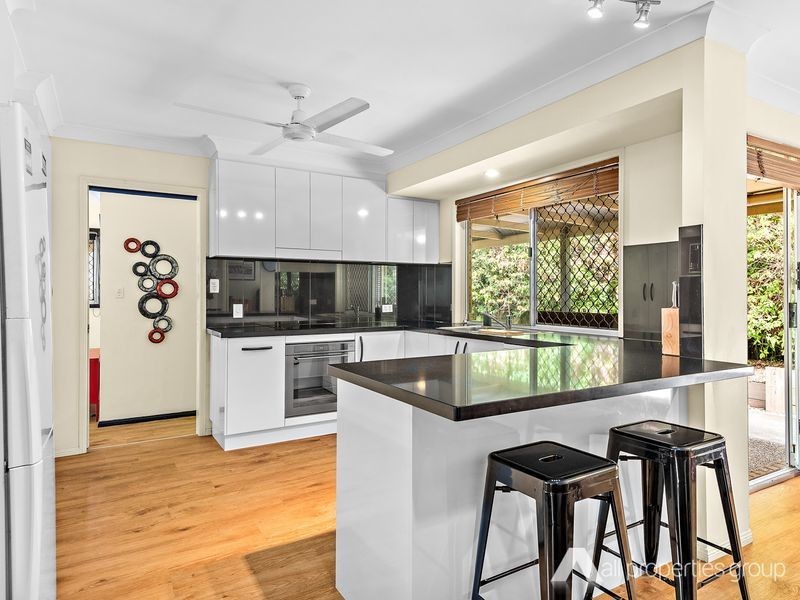 5 Mario Close, Richlands QLD 4077