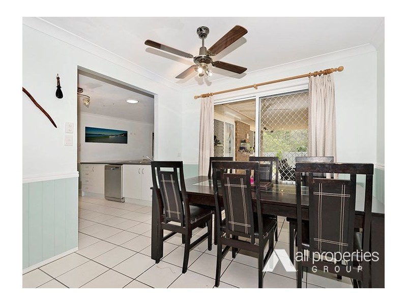 62 Haldham Crescent, Regents Park QLD 4118