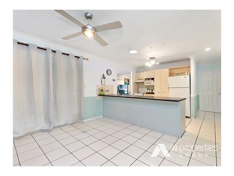 62 Haldham Crescent, Regents Park QLD 4118