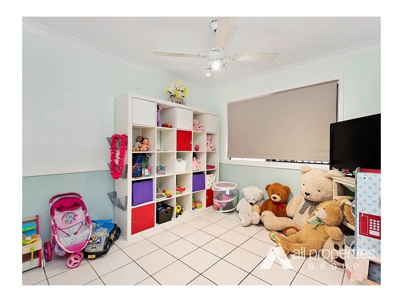 62 Haldham Crescent, Regents Park QLD 4118