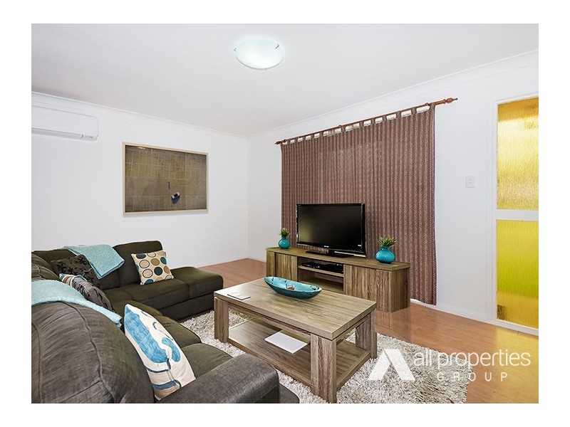 4 Dracon Street, Regents Park QLD 4118