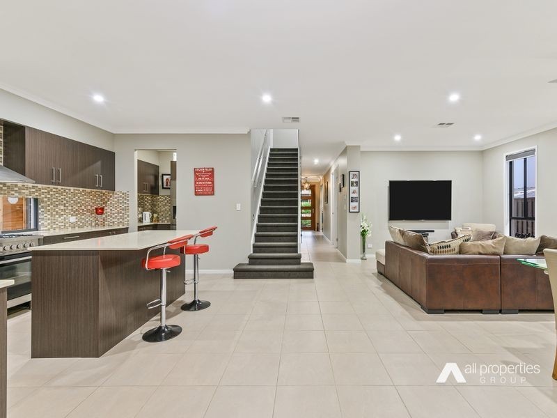 9 Halifax Circuit, Pimpama QLD 4209