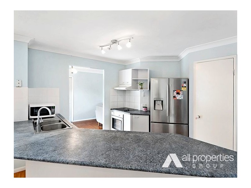109 Lamberth Road, Regents Park QLD 4118