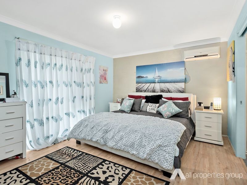 21 Mapleton Crescent, Forest Lake QLD 4078