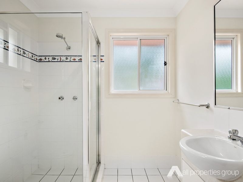 18 Coachwood Crescent, Forest Lake QLD 4078