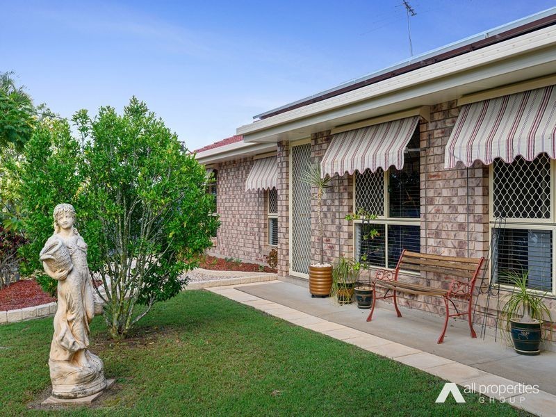 4 Town Court, Boronia Heights QLD 4124