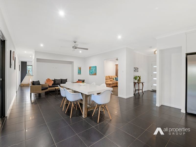 393 Bellbird Drive, Greenbank QLD 4124