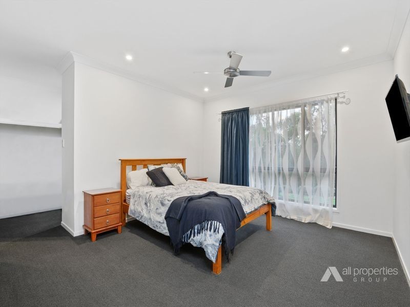 393 Bellbird Drive, Greenbank QLD 4124