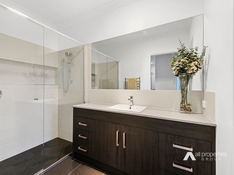 393 Bellbird Drive, Greenbank QLD 4124