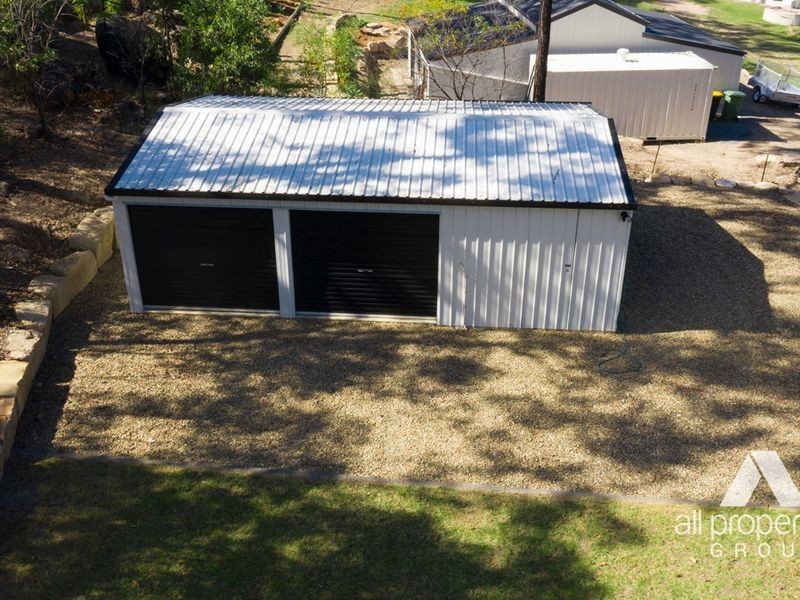 393 Bellbird Drive, Greenbank QLD 4124