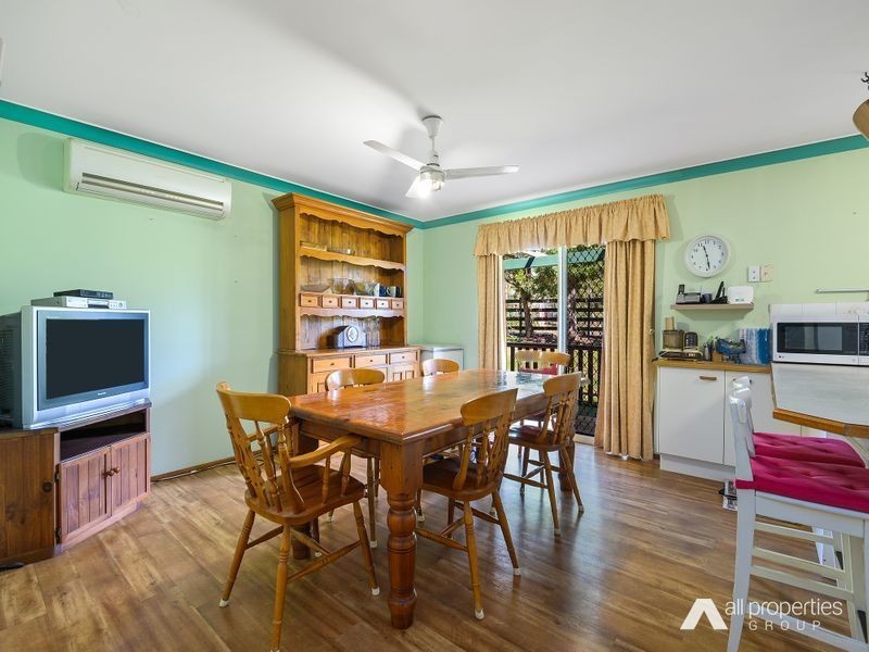 60-62 Merluna Road, Park Ridge South QLD 4125