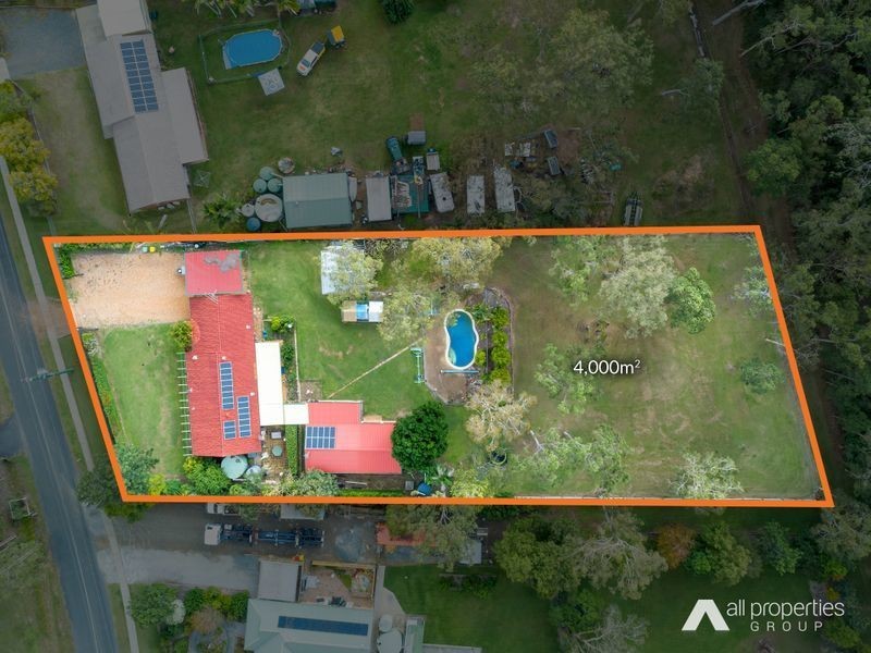 60-62 Merluna Road, Park Ridge South QLD 4125