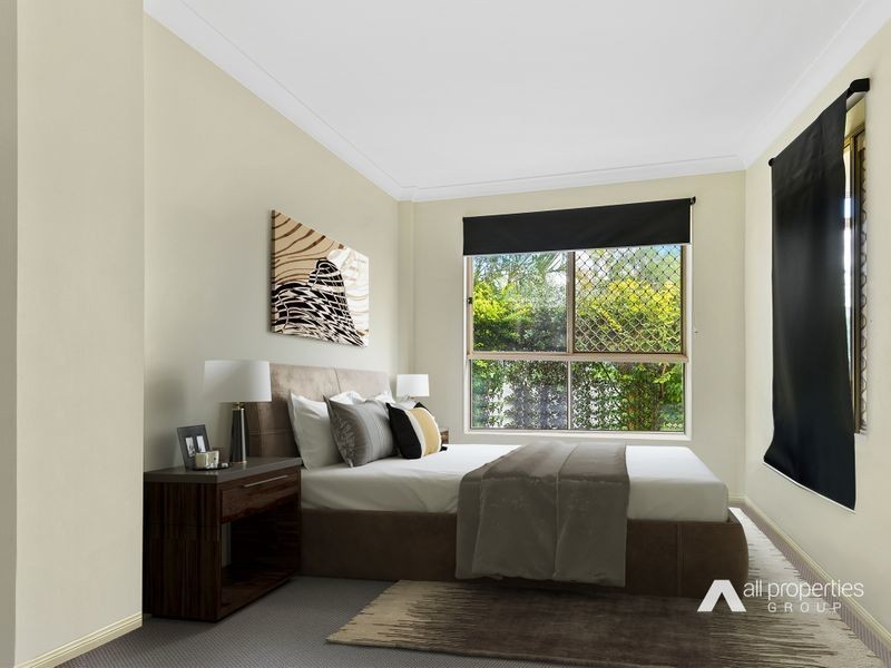16 Foxdale Court, Waterford West QLD 4133