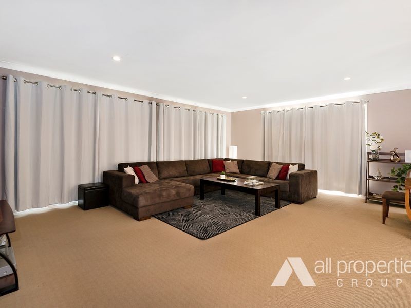 5 Kondalilla Close, Parkinson QLD 4115