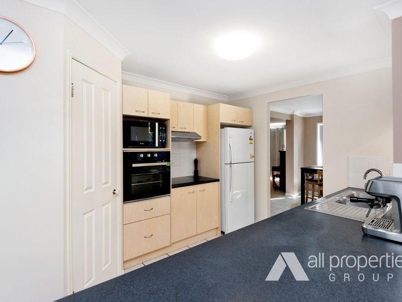 5 Kondalilla Close, Parkinson QLD 4115