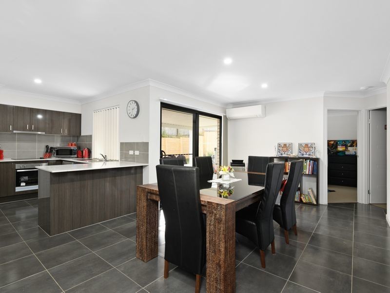 25 Shadywood Drive, Fernvale QLD 4306