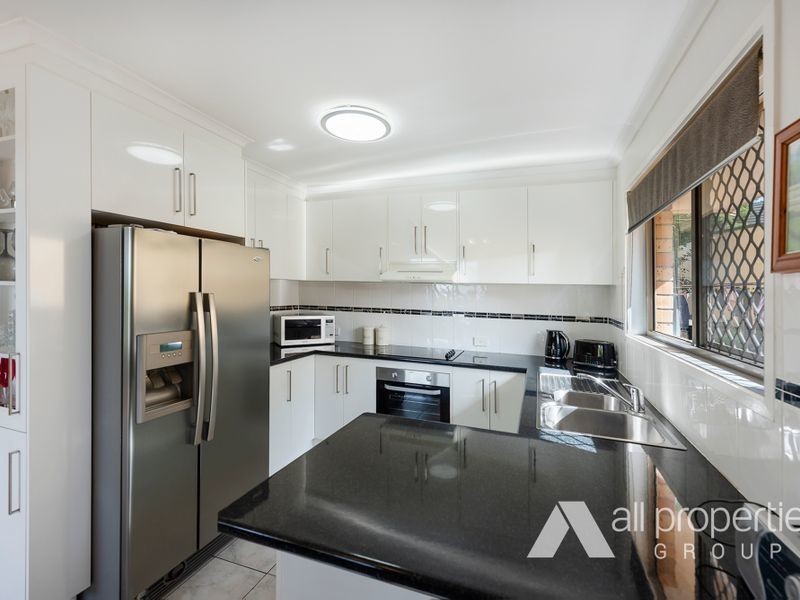 15 COCAS Street, Regents Park QLD 4118
