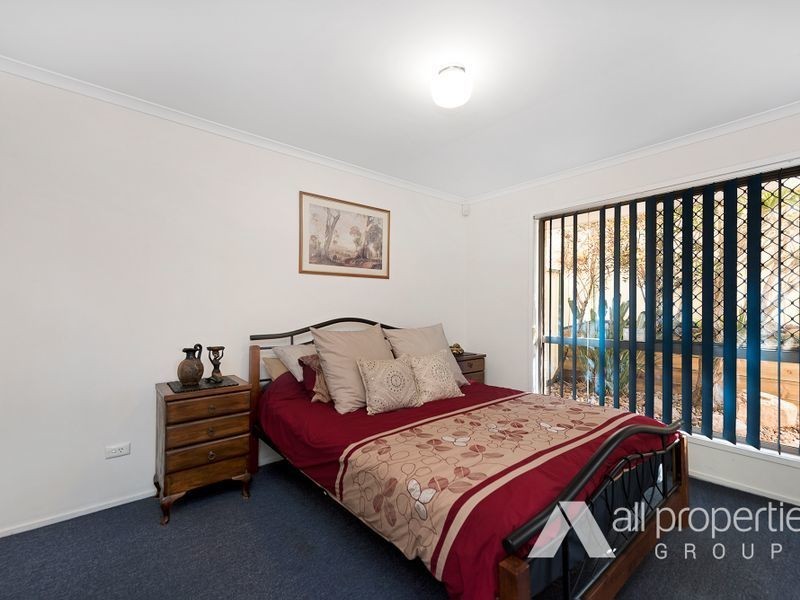 15 COCAS Street, Regents Park QLD 4118