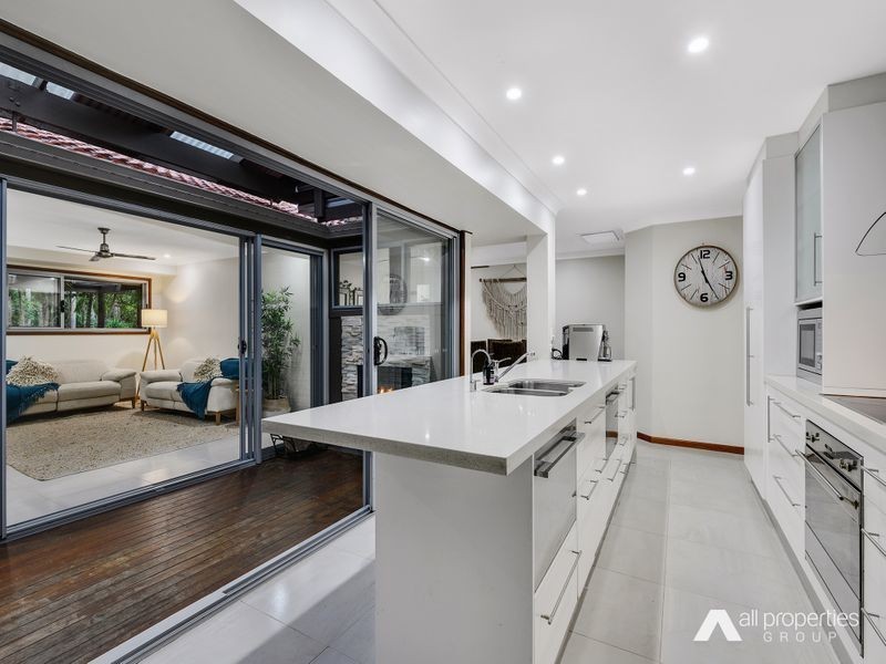 144-146 Abbey Street, Forestdale QLD 4118