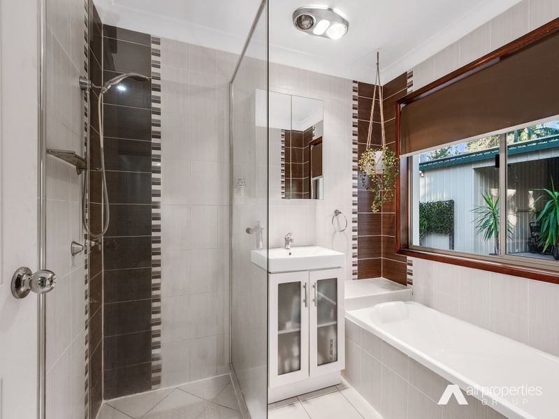 144-146 Abbey Street, Forestdale QLD 4118
