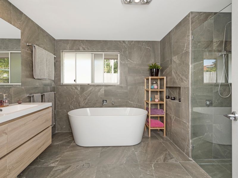 17 Haase Crescent, Ormeau QLD 4208