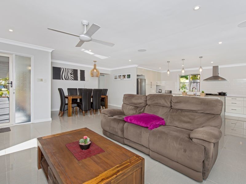 17 Haase Crescent, Ormeau QLD 4208