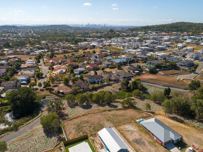 1-6 Little Court, Carindale QLD 4152