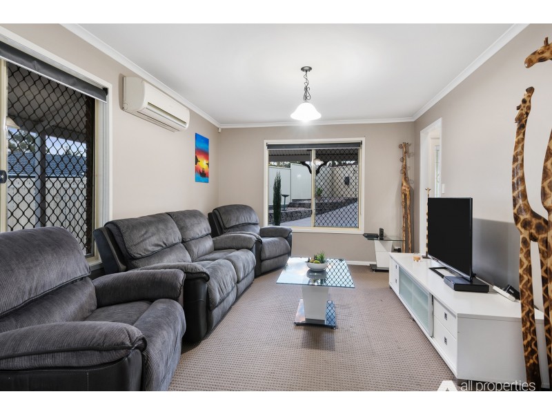 11 Bonhill Court, Hillcrest QLD 4118