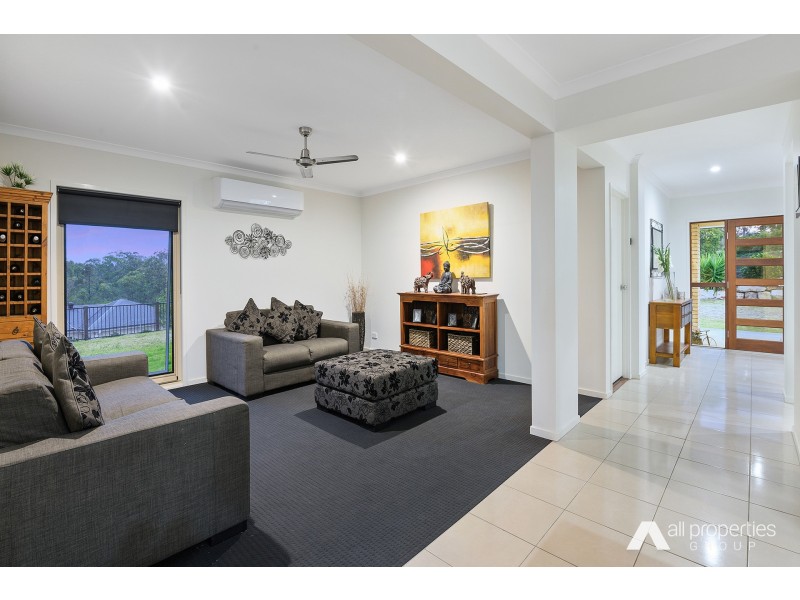 103-107 Spinebill Drive, Greenbank QLD 4124