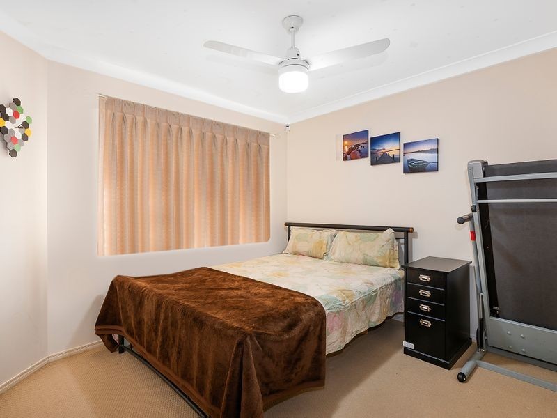 13 Robson Street, Forest Lake QLD 4078