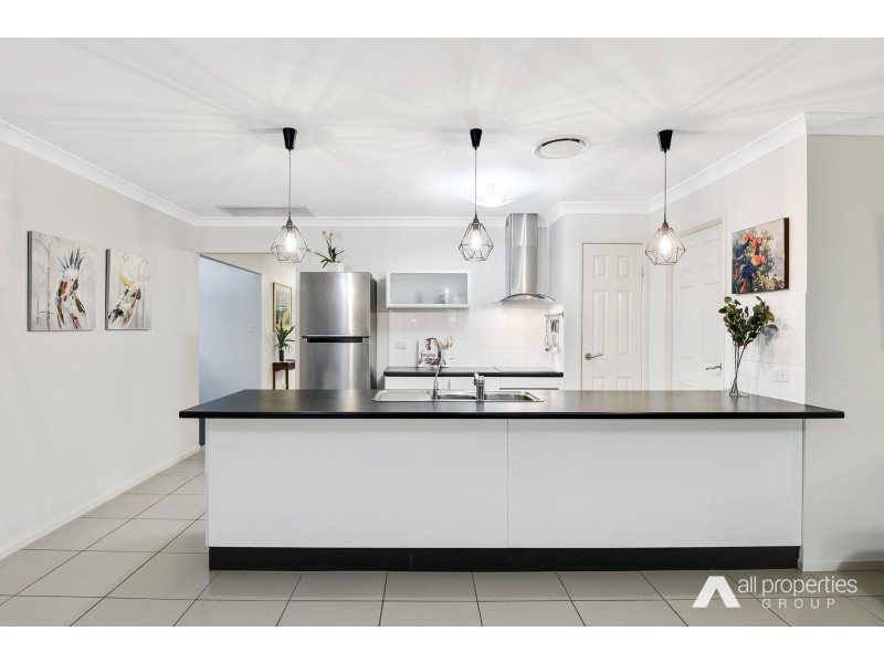 16-18 Goldfinch Court, Greenbank QLD 4124