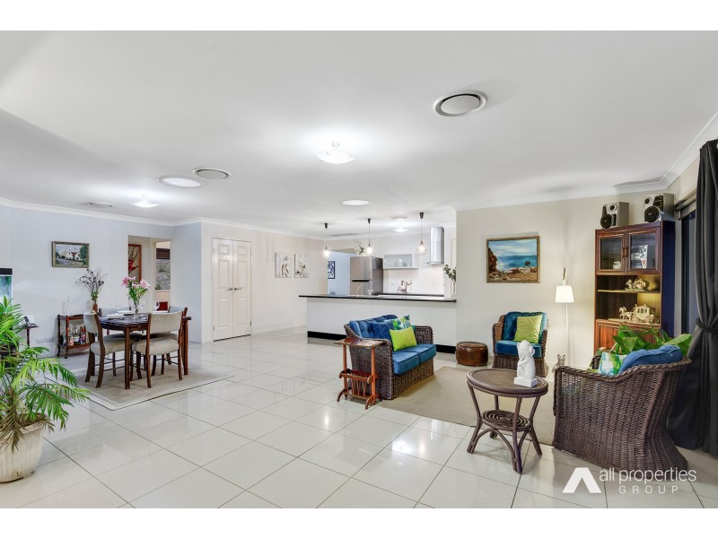 16-18 Goldfinch Court, Greenbank QLD 4124