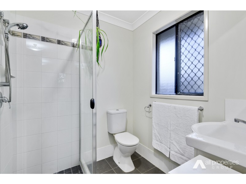 16-18 Goldfinch Court, Greenbank QLD 4124