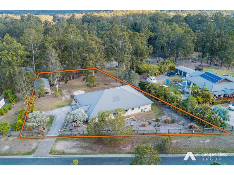 16-18 Goldfinch Court, Greenbank QLD 4124