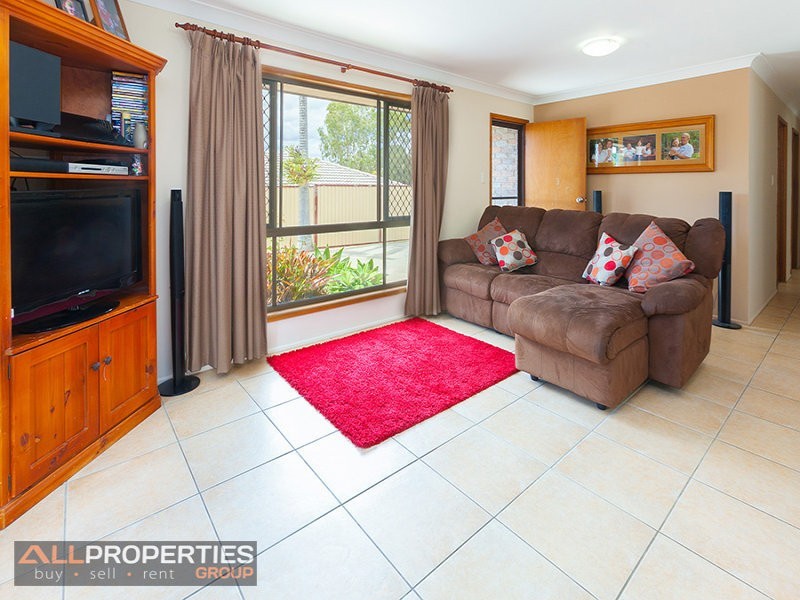77 Vansittart Road, Regents Park QLD 4118