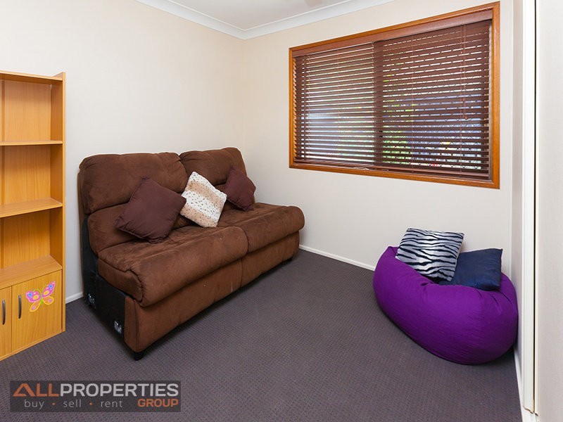 77 Vansittart Road, Regents Park QLD 4118