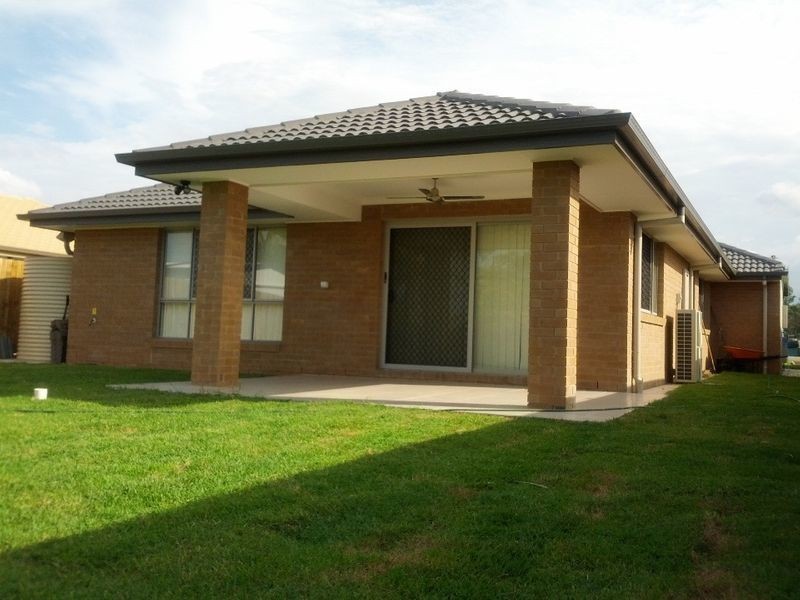 4 Giancarlo Crescent, Doolandella QLD 4077