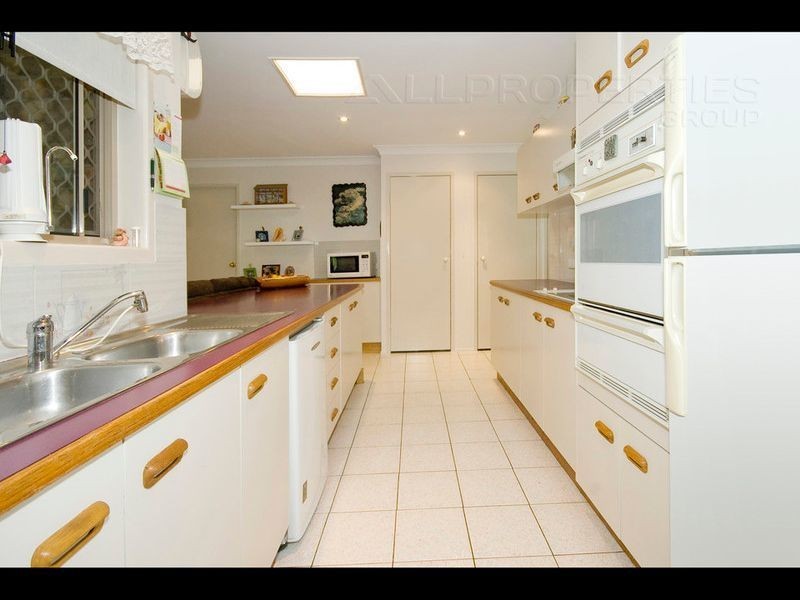 46 Colisa Crescent, Regents Park QLD 4118
