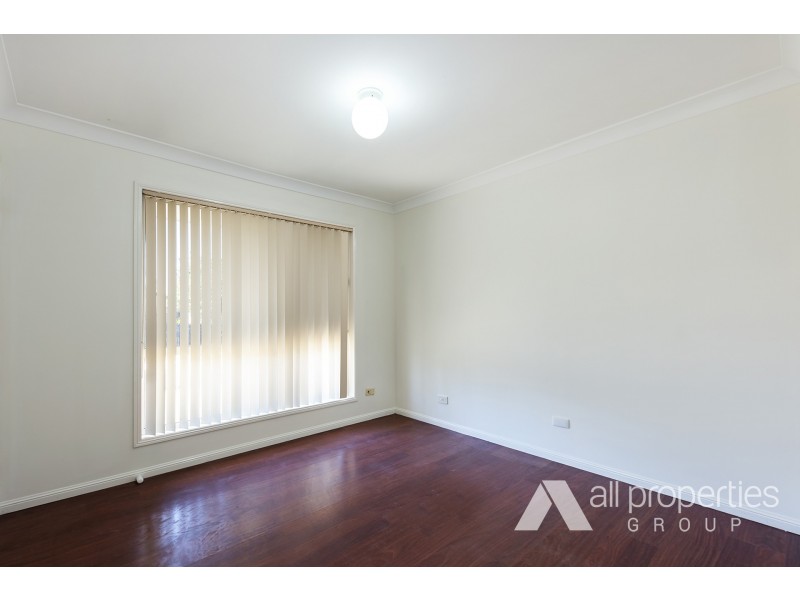 2 Indica Crescent, Regents Park QLD 4118