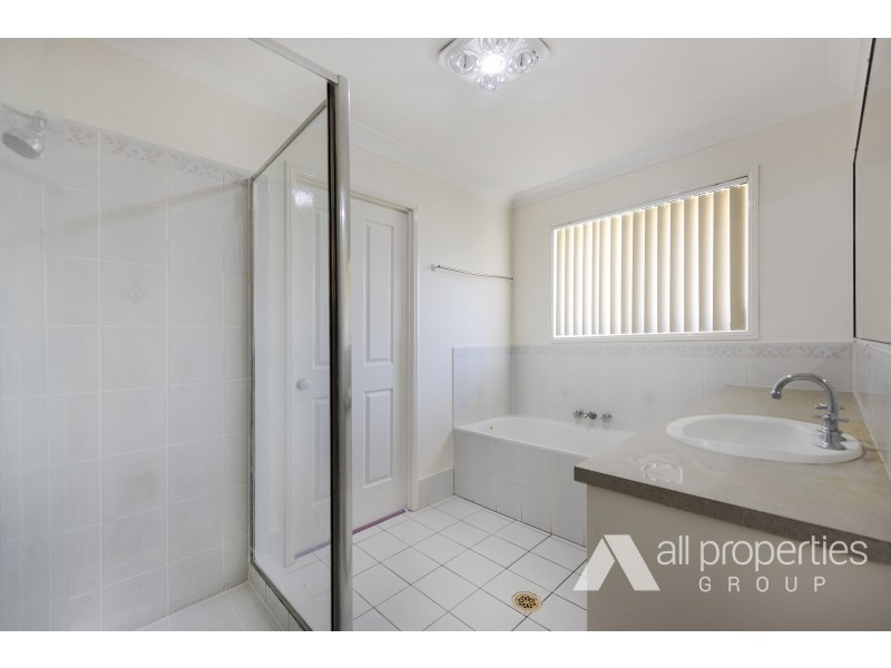 2 Indica Crescent, Regents Park QLD 4118