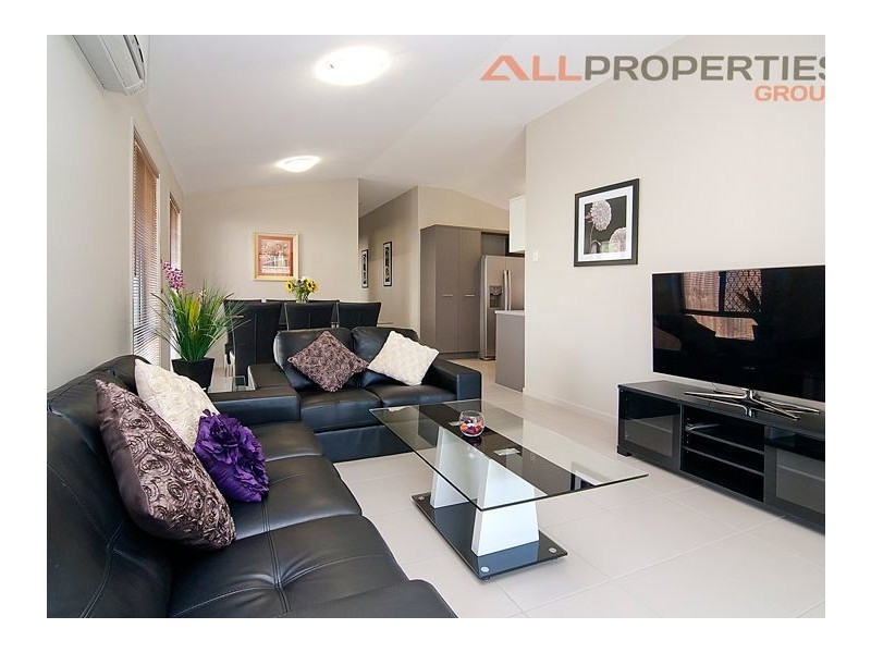 3 Wirewood Place, Heathwood QLD 4110