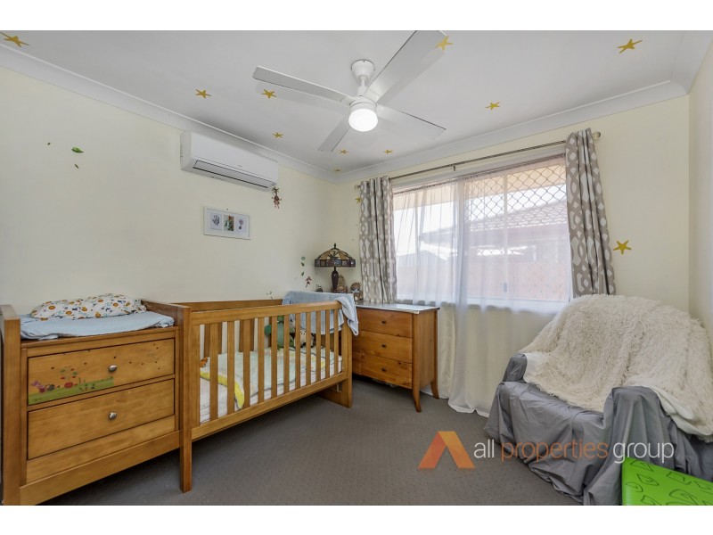 35 Diamantina Street, Hillcrest QLD 4118
